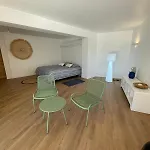 - De Standing Avec Piscine & Vue Villa