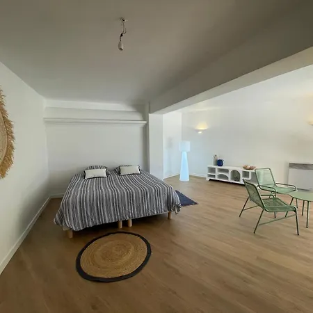 - De Standing Avec Piscine & Vue Villa *