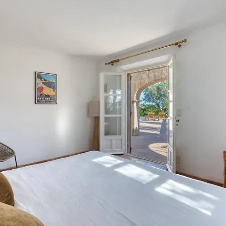 - De Standing Avec Piscine & Vue Villa Sainte-Maxime