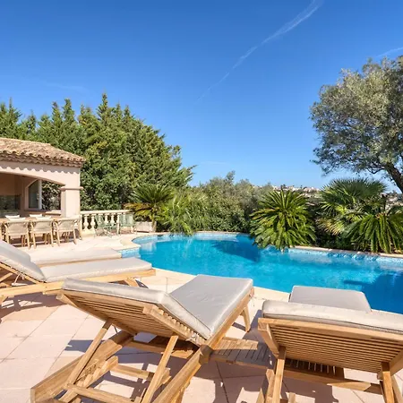 - De Standing Avec Piscine & Vue *