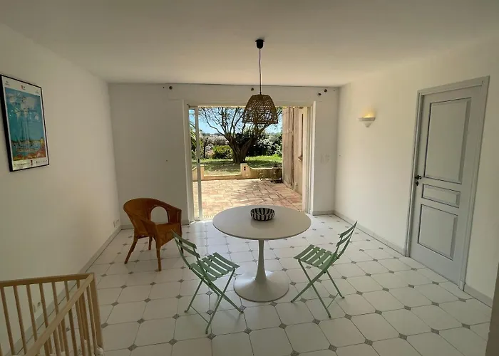 - De Standing Avec Piscine & Vue Villa Sainte-Maxime