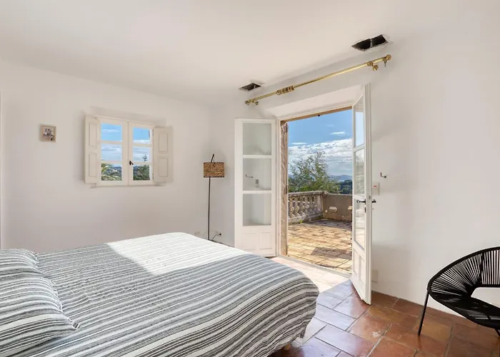 - De Standing Avec Piscine & Vue Villa Sainte-Maxime